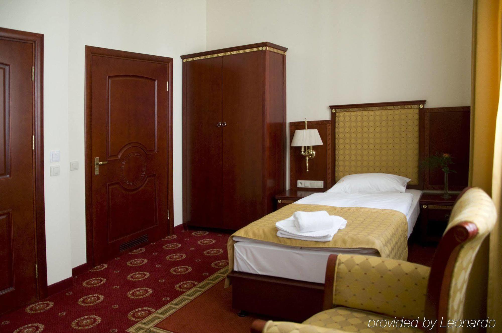 Hotel Holiday Park Warsaw Bilik gambar